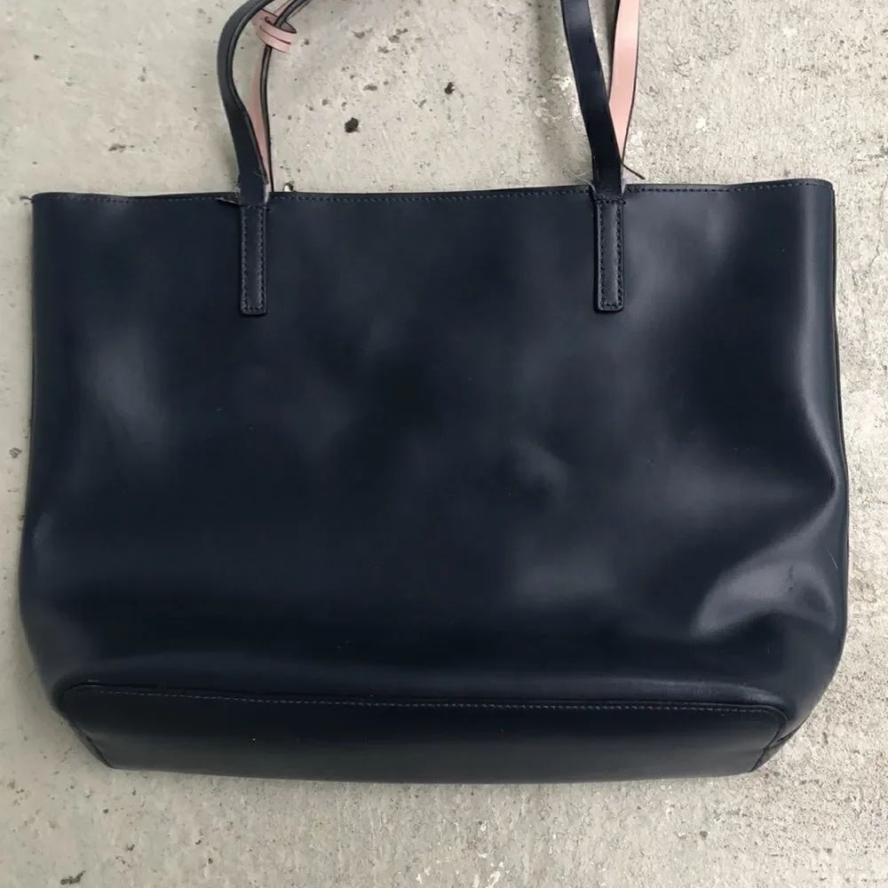 Kate spade  tote - Picture 3 of 8